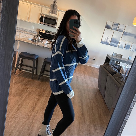 Sail Away Oversized Knit Sweater - Picture 5 of 8